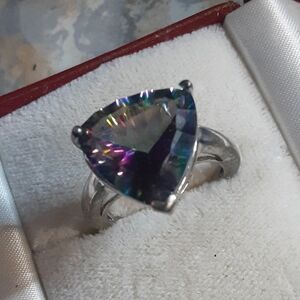 Large TRILLION CUT MYSTIC TOPAZ Silvertone Sz 8.75